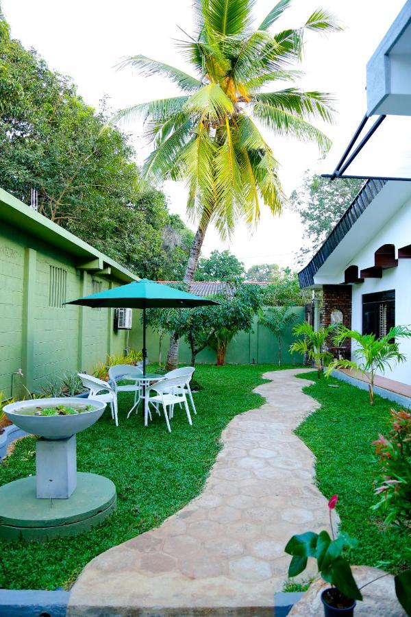 Seven Rich Villa Anuradhapura Eksteriør bilde