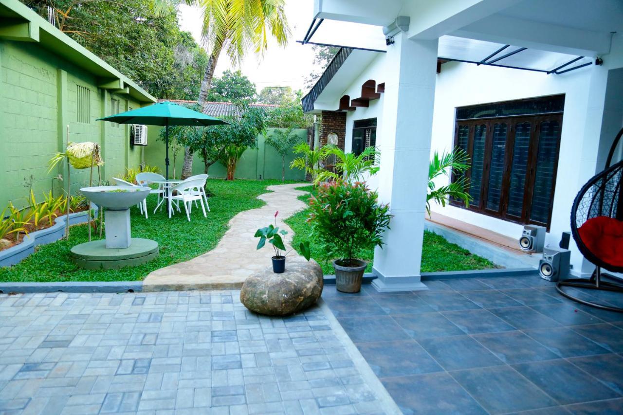 Seven Rich Villa Anuradhapura Eksteriør bilde