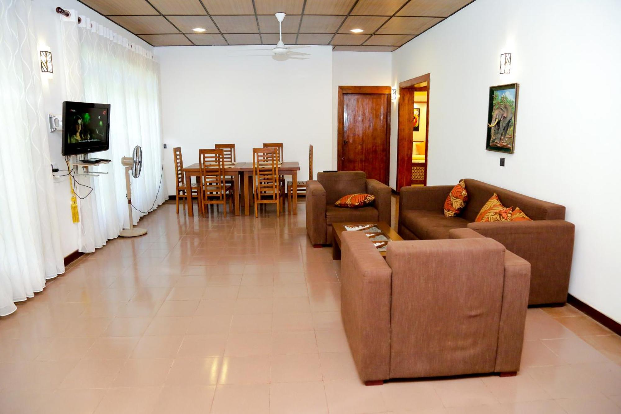 Seven Rich Villa Anuradhapura Eksteriør bilde